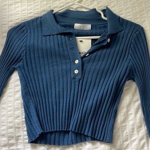 Blue cropped long sleeve